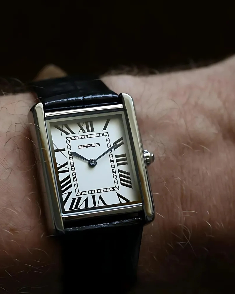 OLD MONEY QUARTZ WATCH