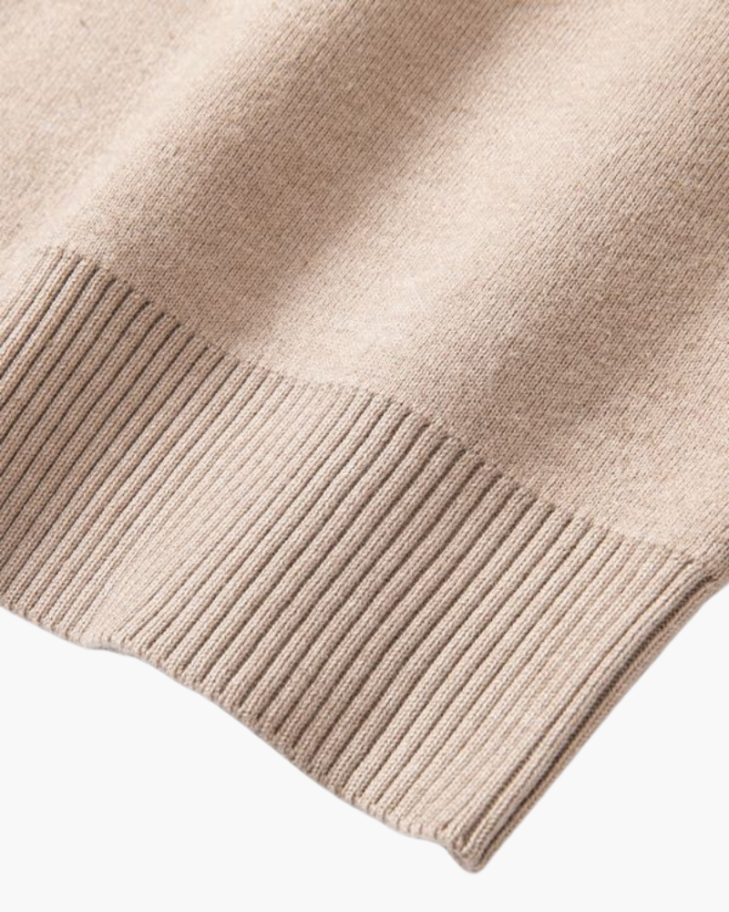 OLD MONEY TURTLENECK KNIT SWEATER
