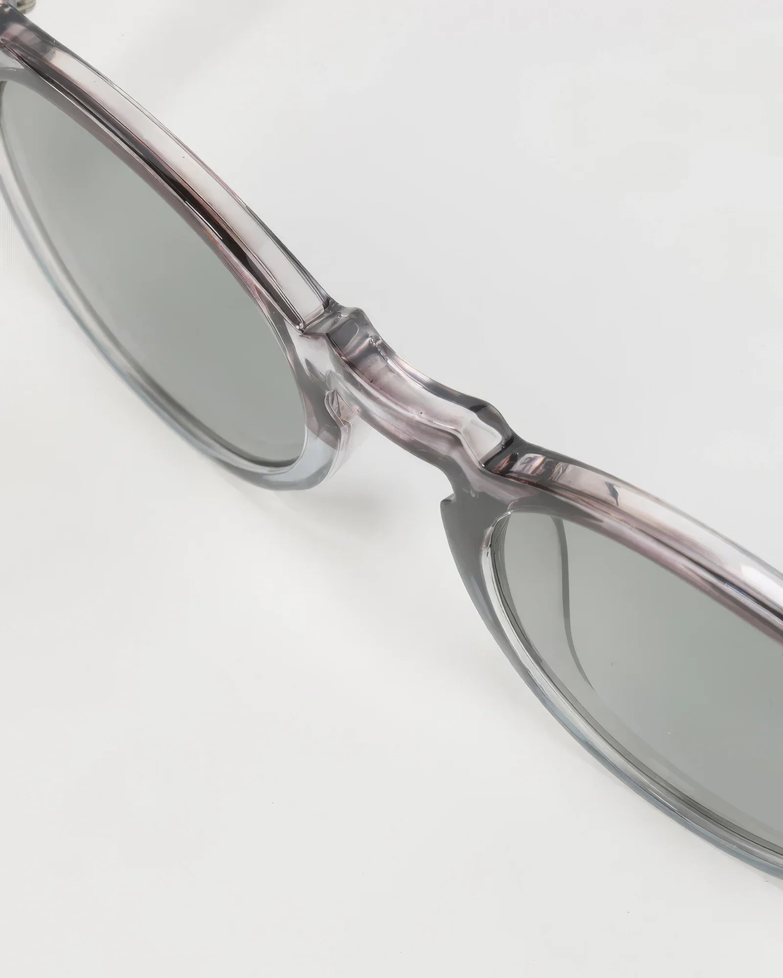 THE PORTOFINO SUNGLASSES